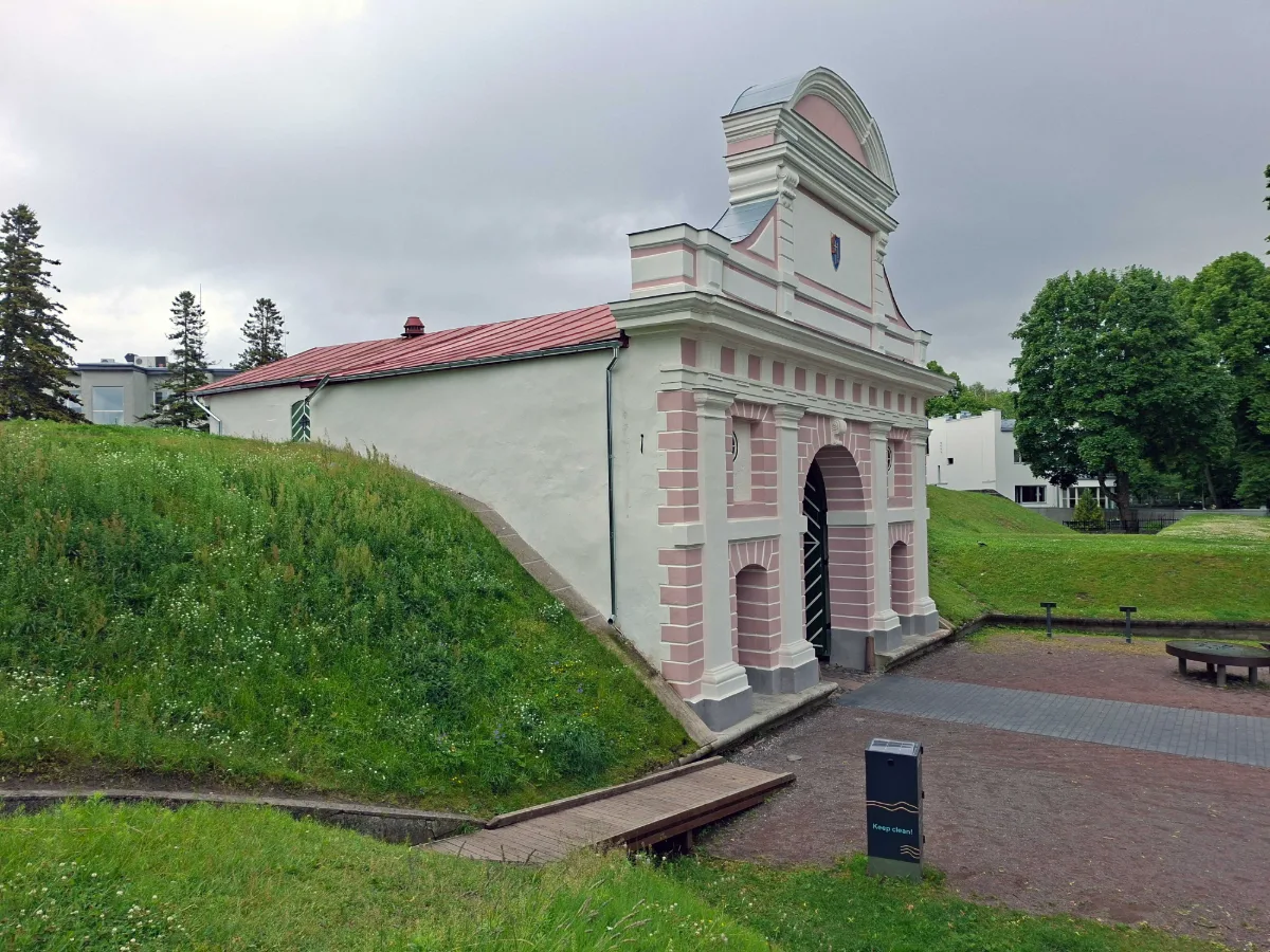 Tallinn Gate