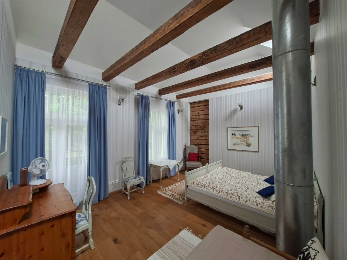 Upper floor windows